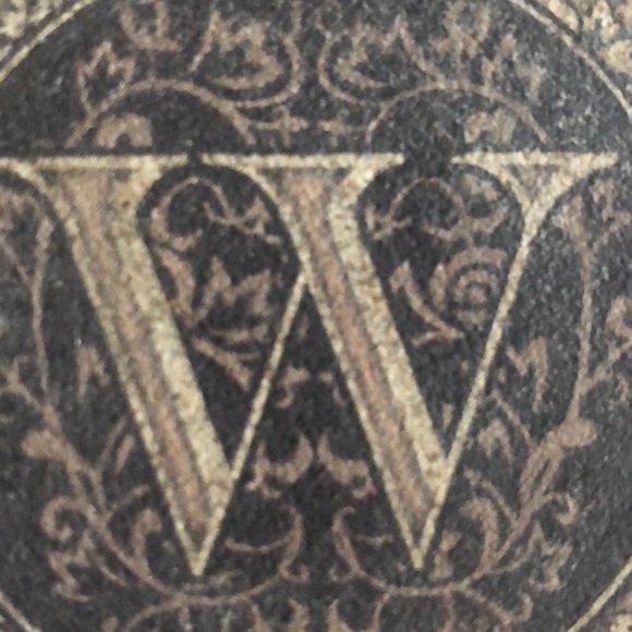 Meet your Posher, Kris - Picture 1 of 1